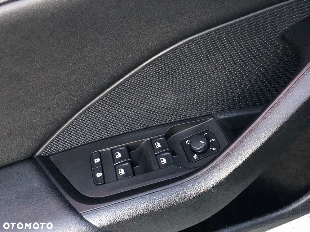 Skoda Octavia 2.0 TDI SCR Style DSG - 27