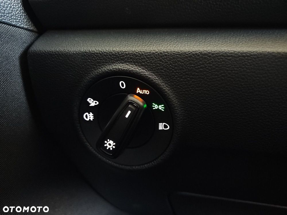 Volkswagen T-Roc 1.5 TSI Life DSG - 30