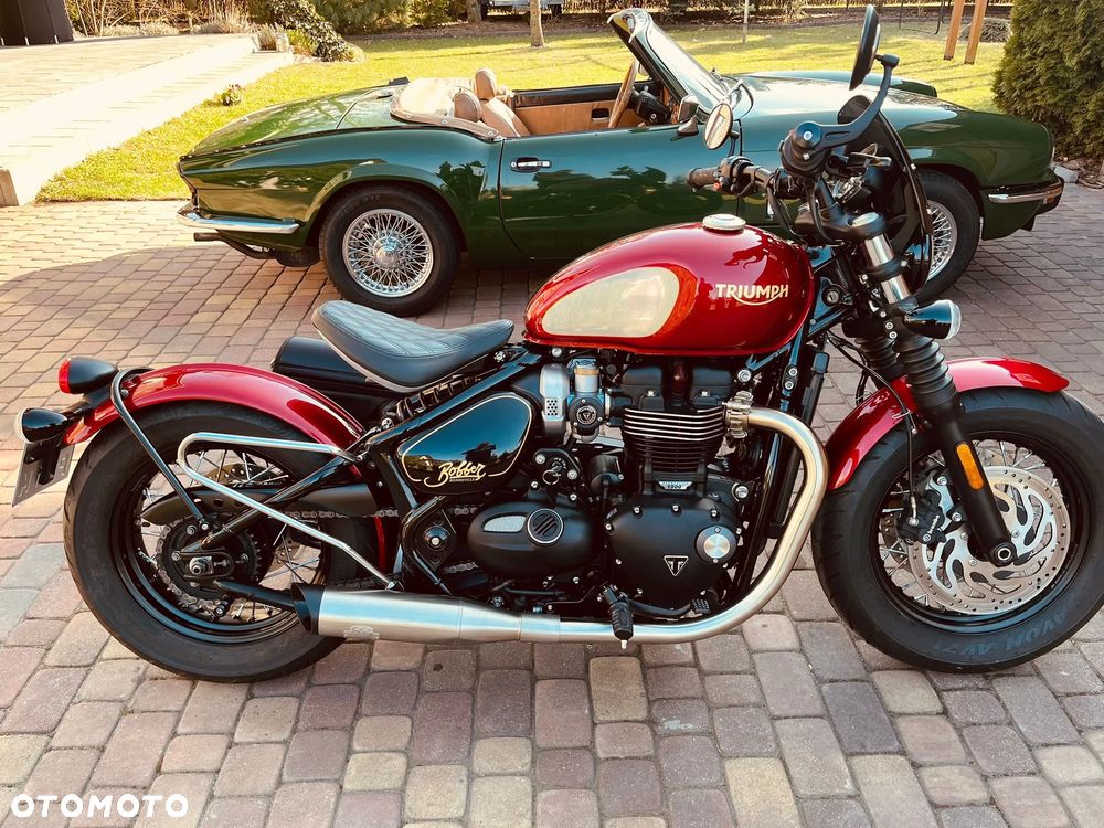 Triumph Bonneville Bobber - 6
