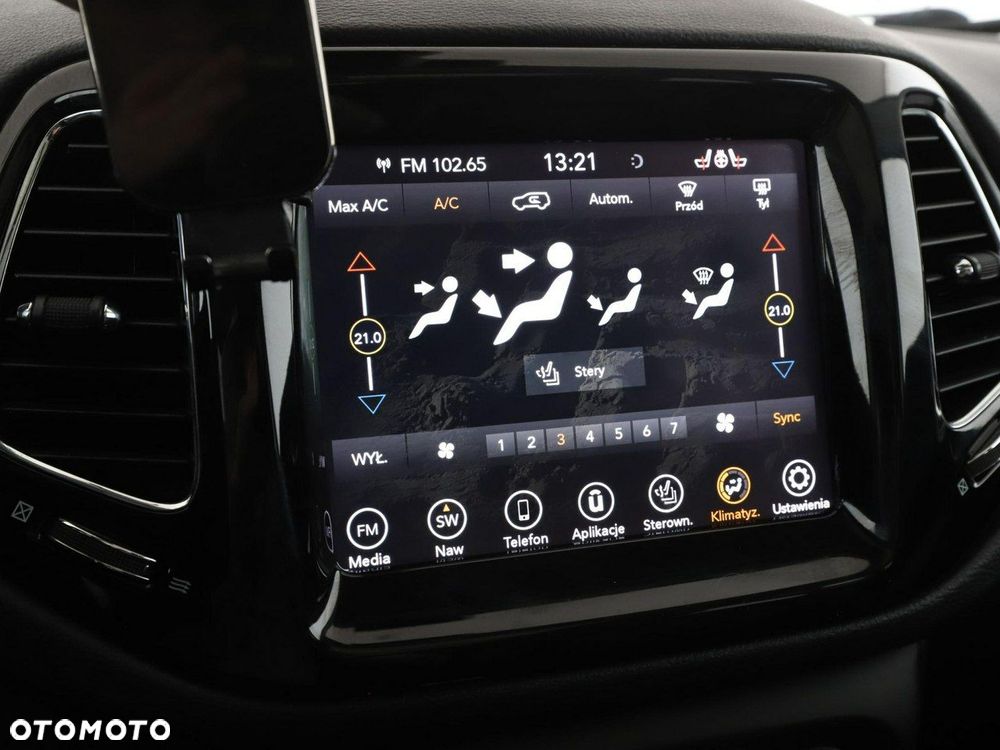 Jeep Compass 1.4 TMair Limited 4WD S&S - 27