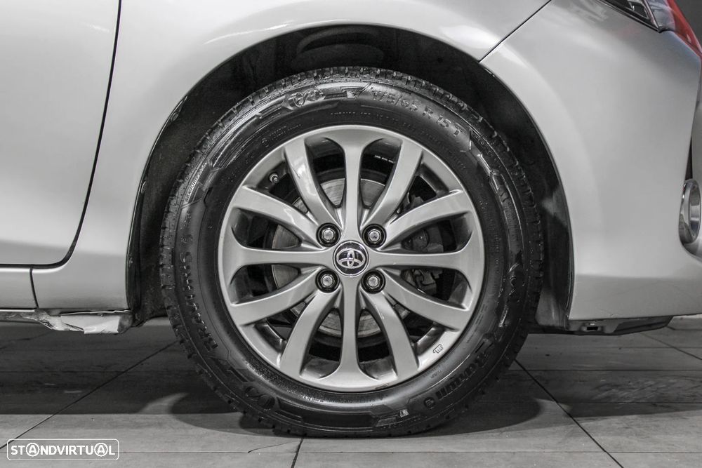 Toyota Yaris 1.4 D-4D Comfort+P.Style - 9