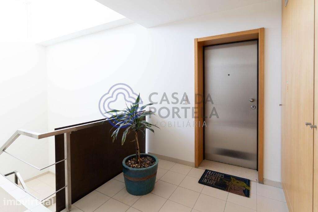 Apartamento T2 com Piscina a 2 Passos do Mar | Agudela, Lavra | 399.00 - Grande imagem: 5/26