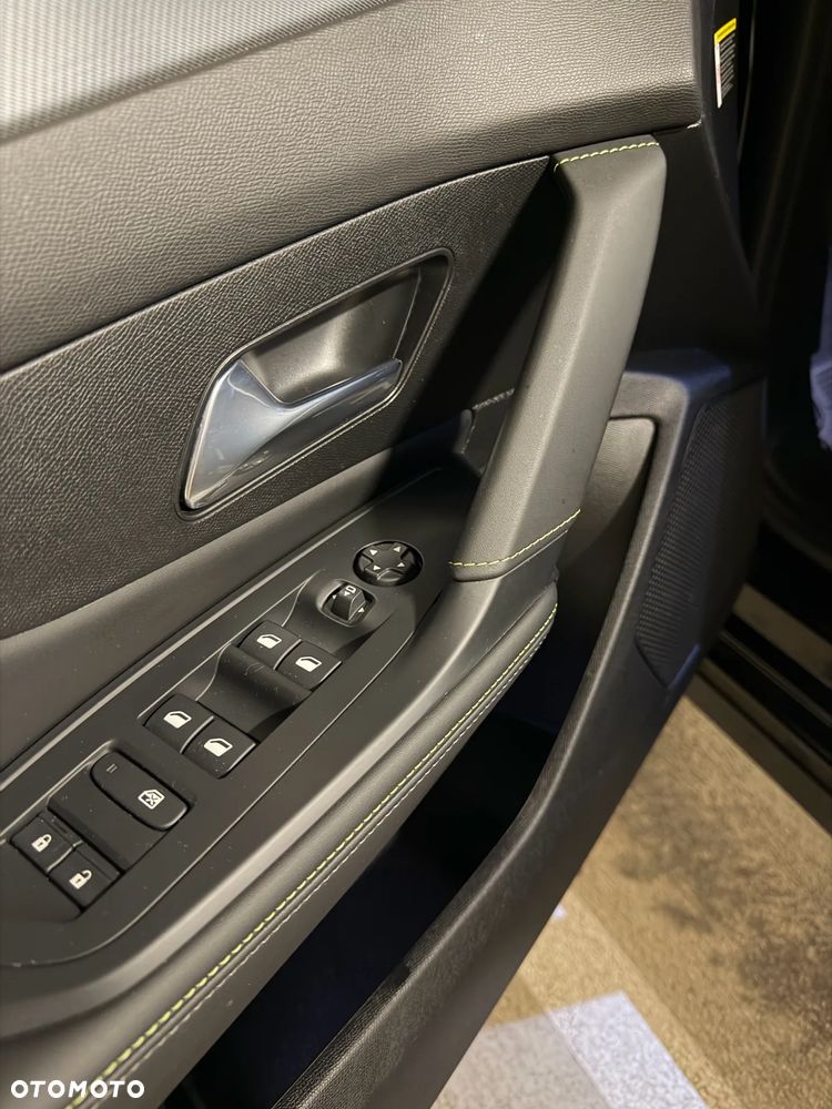 Peugeot 308 1.2 PureTech GT Pack S&S EAT8 - 8