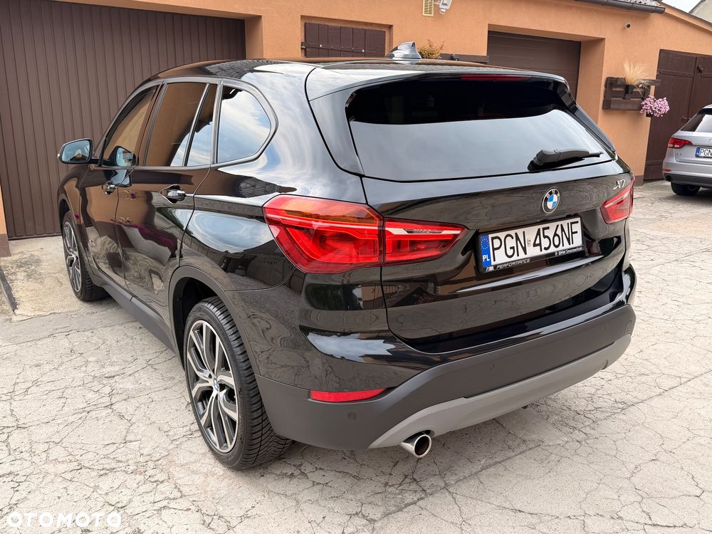 BMW X1 xDrive18d - 7