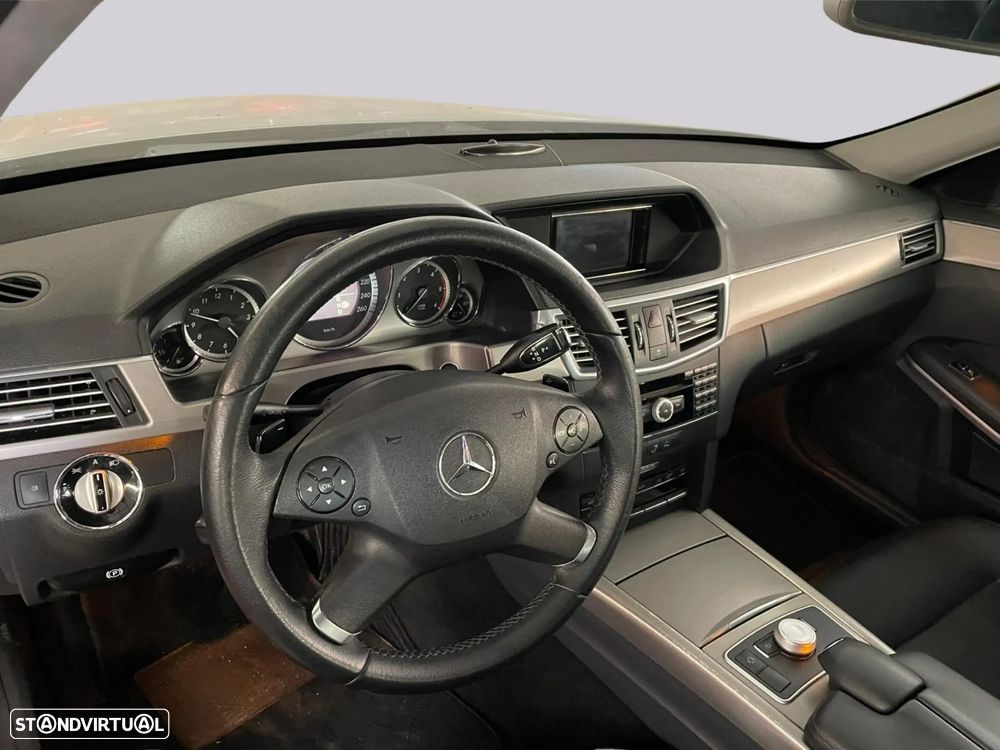 Mercedes-Benz E 350 - 4