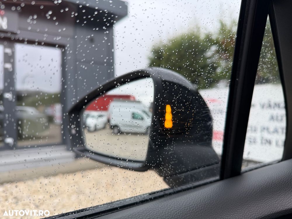 Volkswagen Touareg 3.0 V6 TDI 4Motion DPF Automatik R-Line - 27