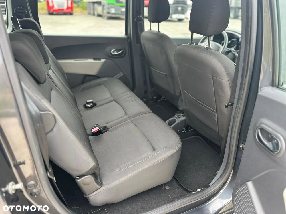Dacia Lodgy 1.5 dCi Prestige - 32