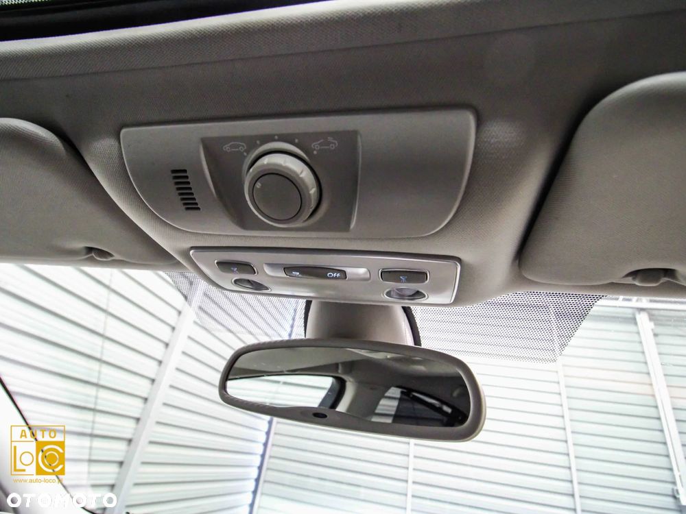 Renault Laguna 2.0 16V Turbo Initiale - 29