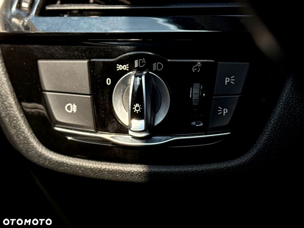 BMW Seria 5 518d - 20