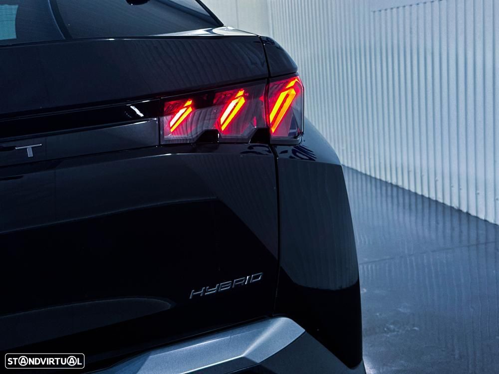 Peugeot 3008 1.2 Hybrid GT e-DCS6 - 54