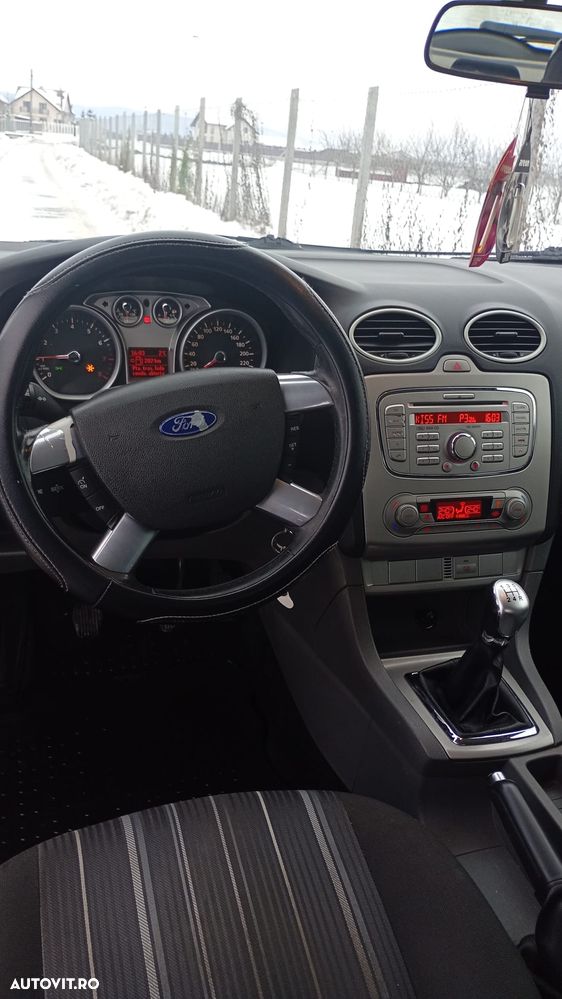 Ford Focus 1.6 16V Trend - 5
