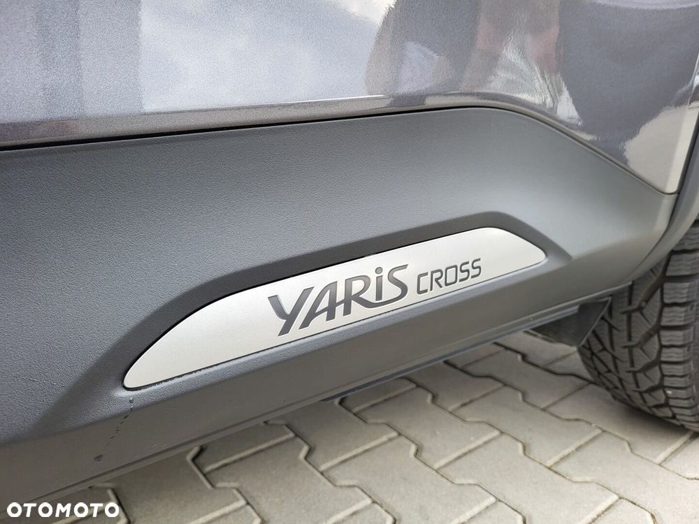 Toyota Yaris Cross Hybrid 1.5 Comfort 4x4 - 37