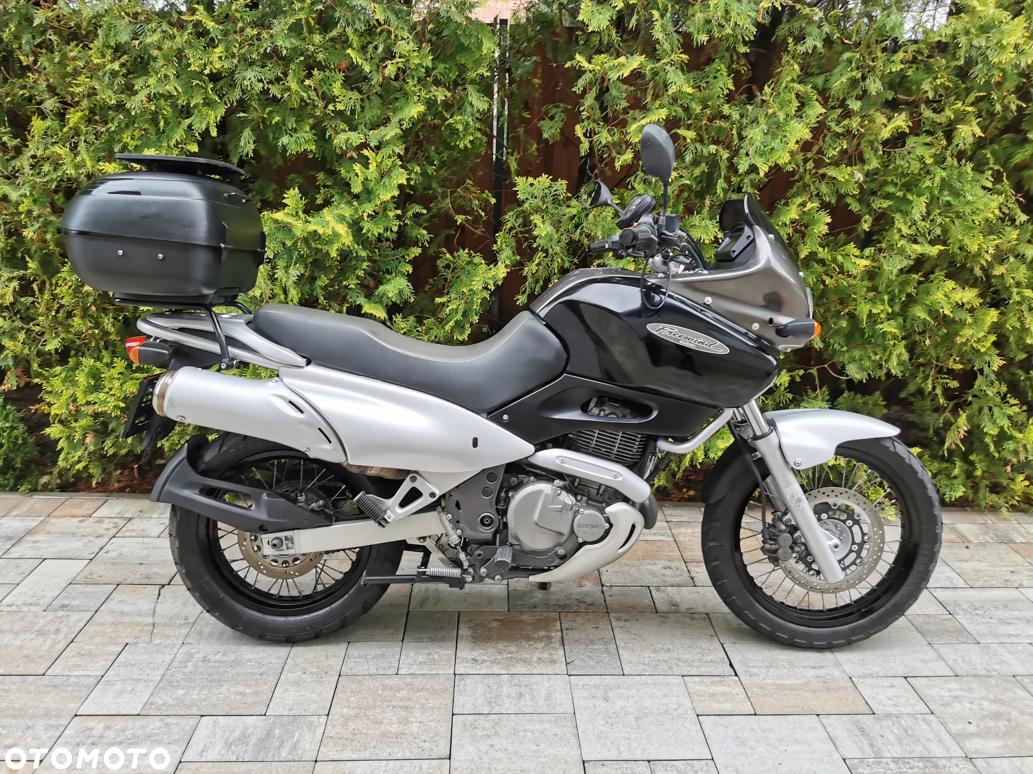 Suzuki XF