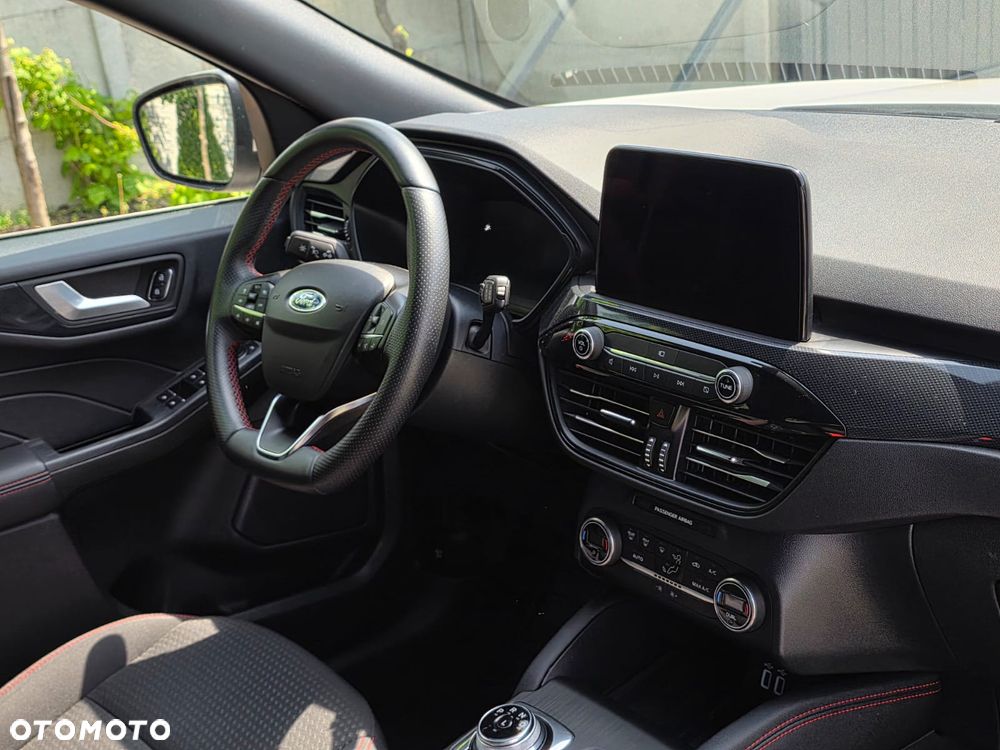 Ford Kuga 2.5 FHEV FWD ST-Line X - 13