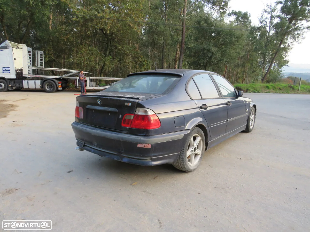 BMW 320 TD 2.0 de 1999 - Peças Usadas (9620) - 4