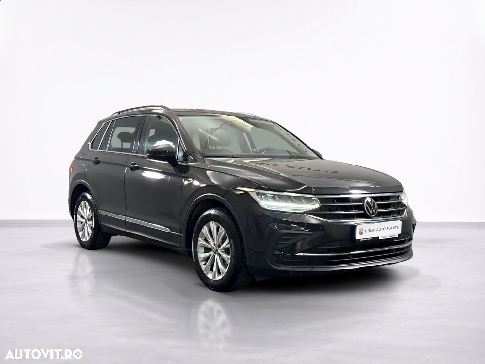 Volkswagen Tiguan - 8