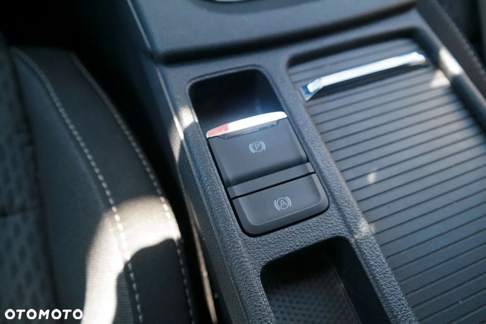 Skoda Octavia 2.0 TSI 4x4 Style DSG - 32