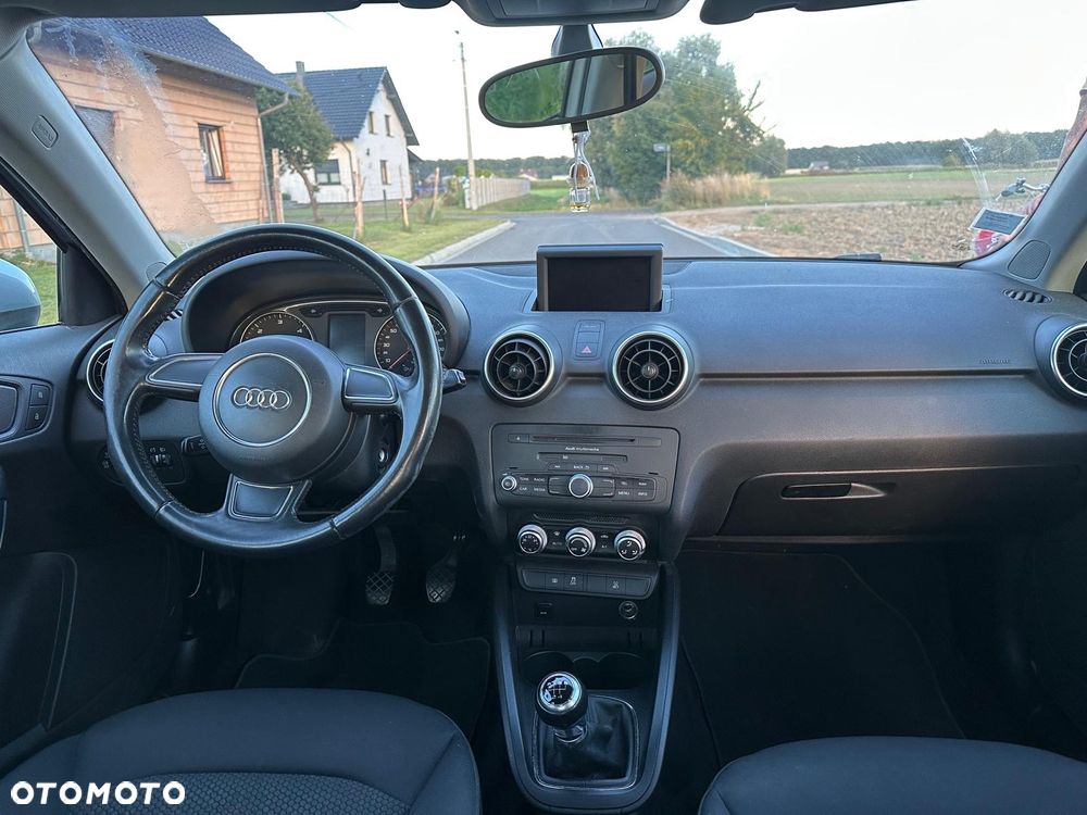 Audi A1 3-drzwiowe 1.6 TDI Attraction - 9