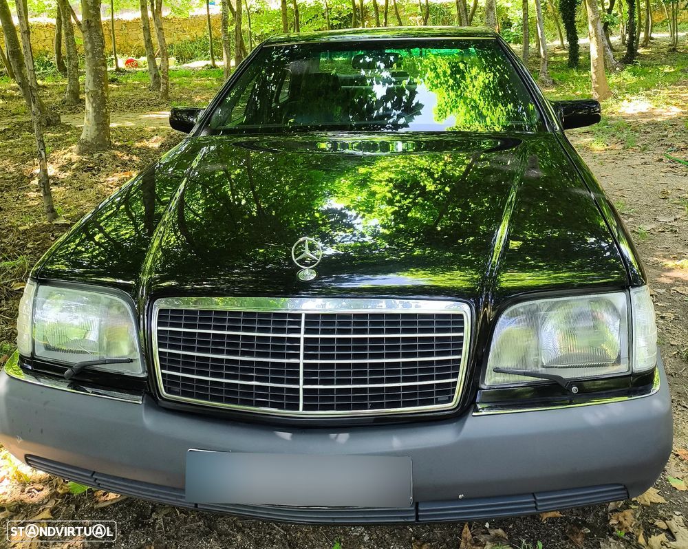 Mercedes-Benz 300 D Turbo - 1