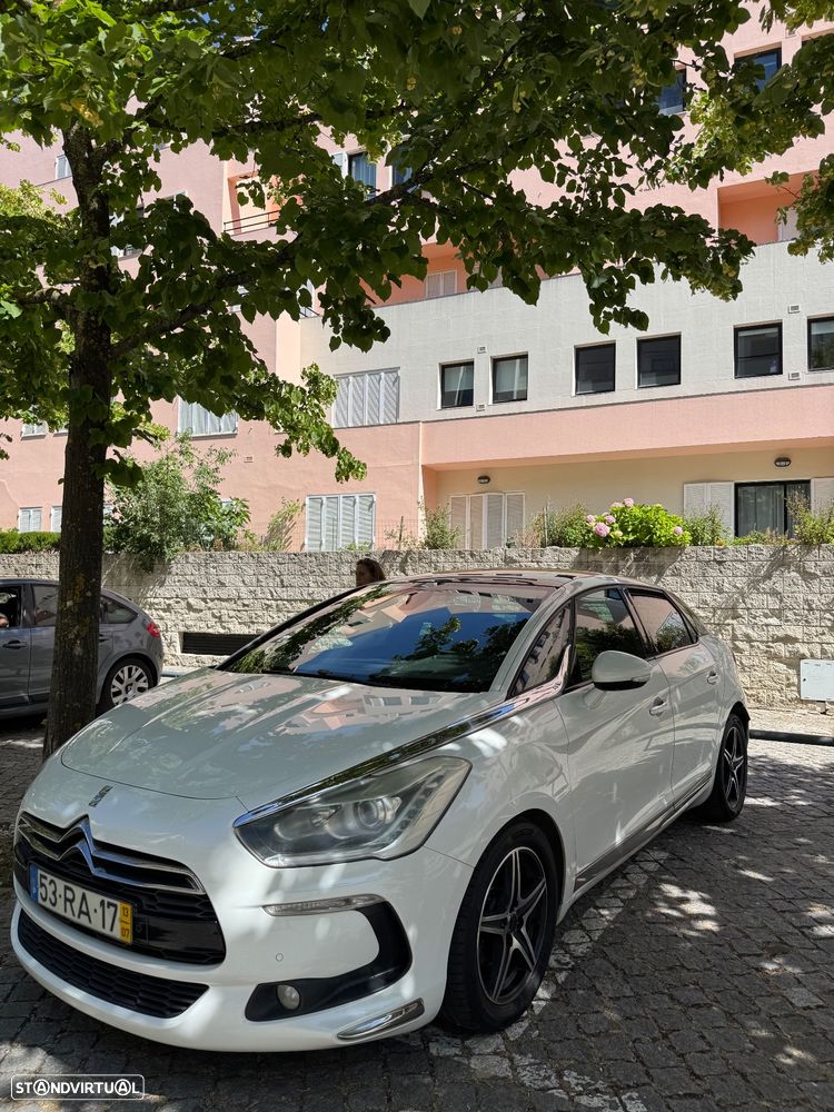 Citroën DS5 BlueHDi 120 SoChic - 2