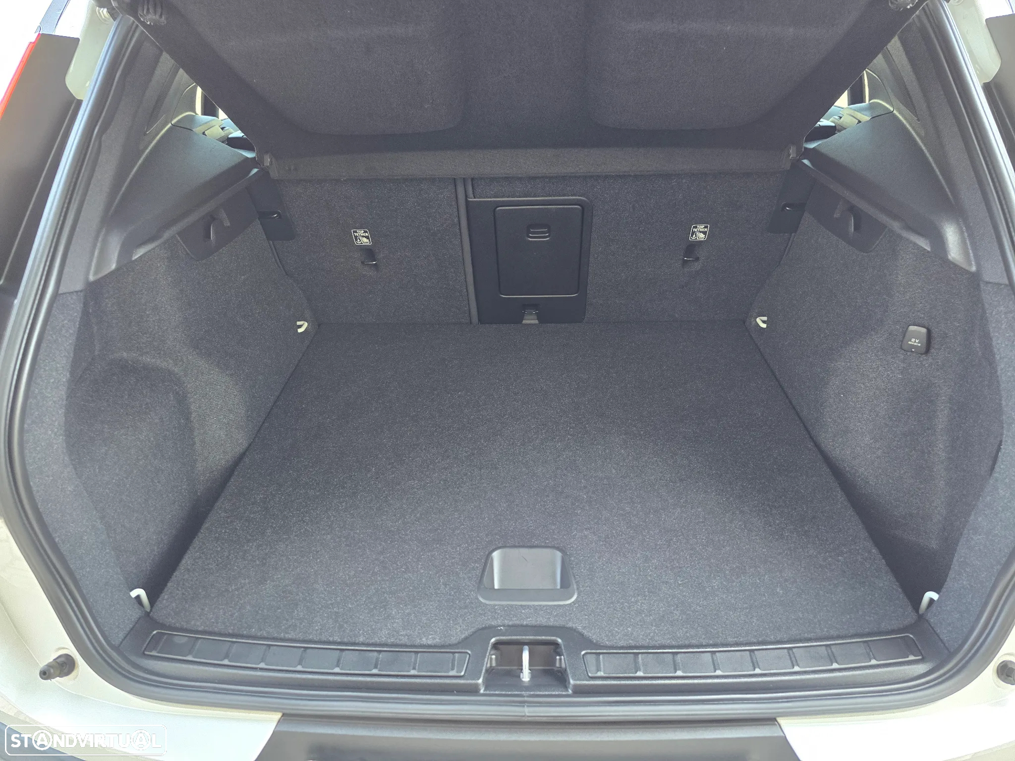 Volvo XC 40 1.5 T5 PHEV R-Design - 30