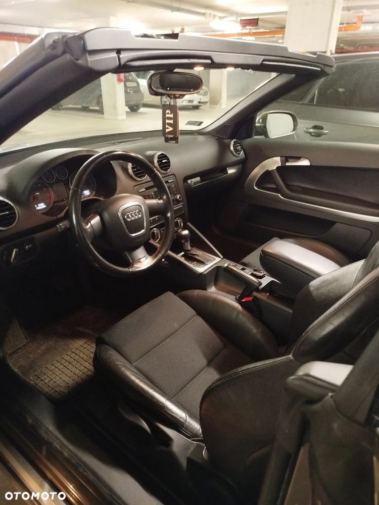 Audi A3 Cabrio 1.8 TFSI S tronic Ambition - 32