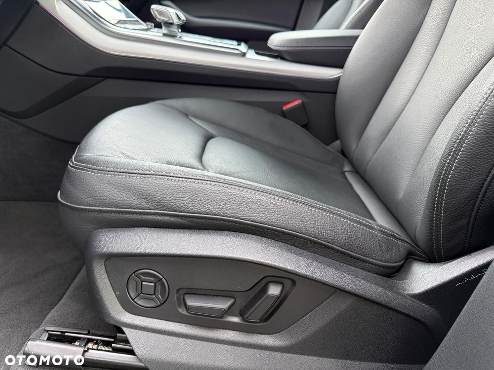 Audi Q8 - 16