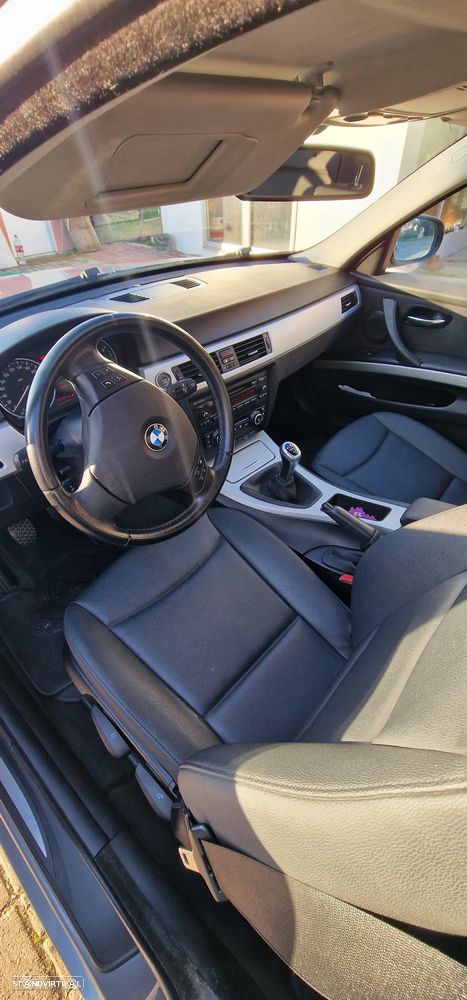 BMW 320 d - 3