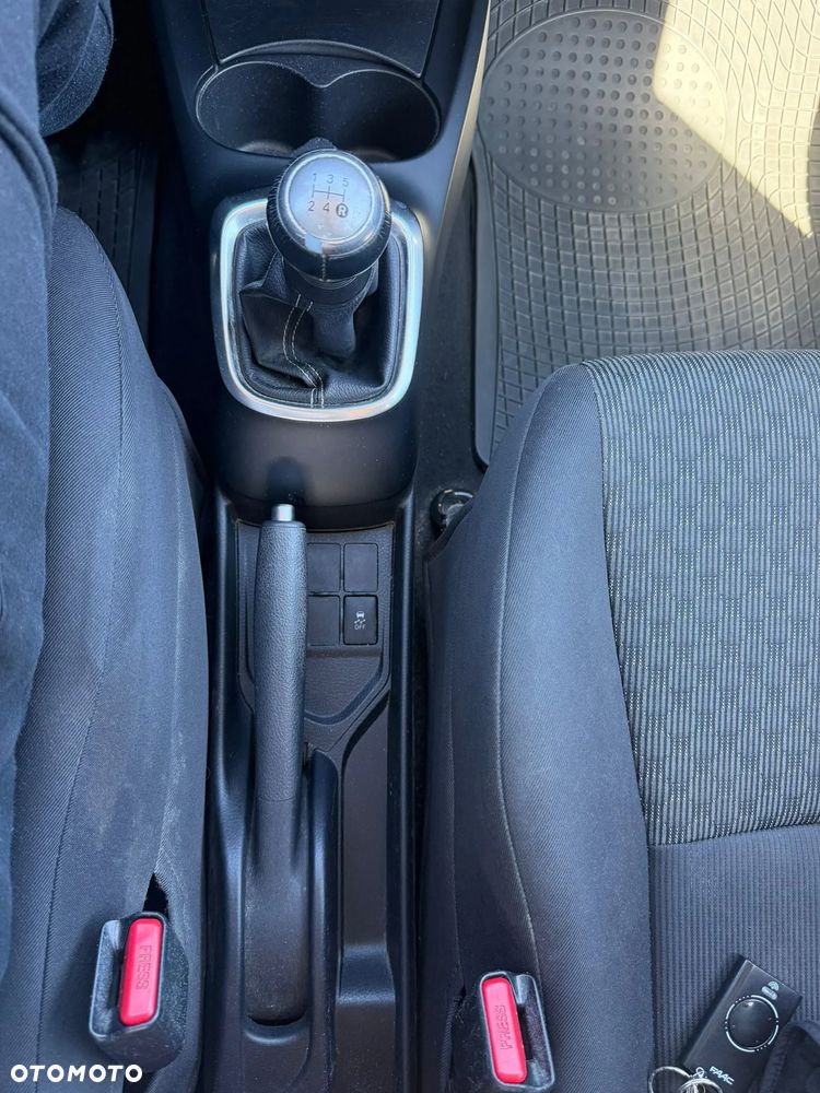 Toyota Yaris 1.0 Active - 10