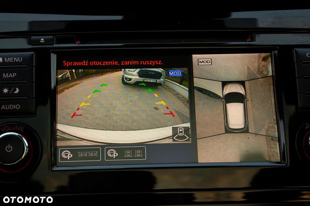 Nissan Qashqai 1.3 DIG-T Tekna+ - 26