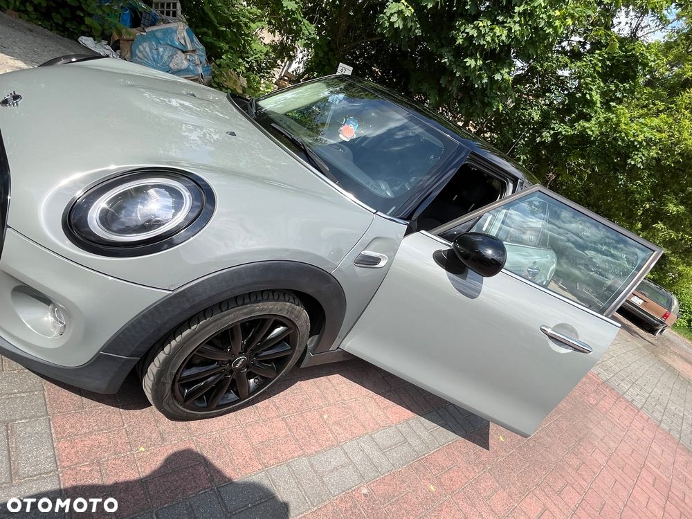 MINI Cooper Standard - 9