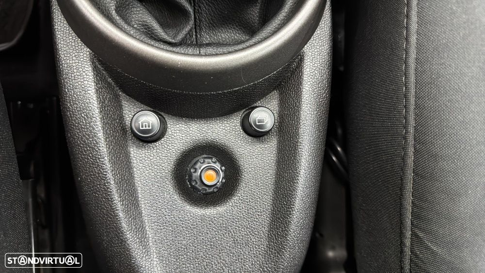 MINI Countryman Cooper D - 15