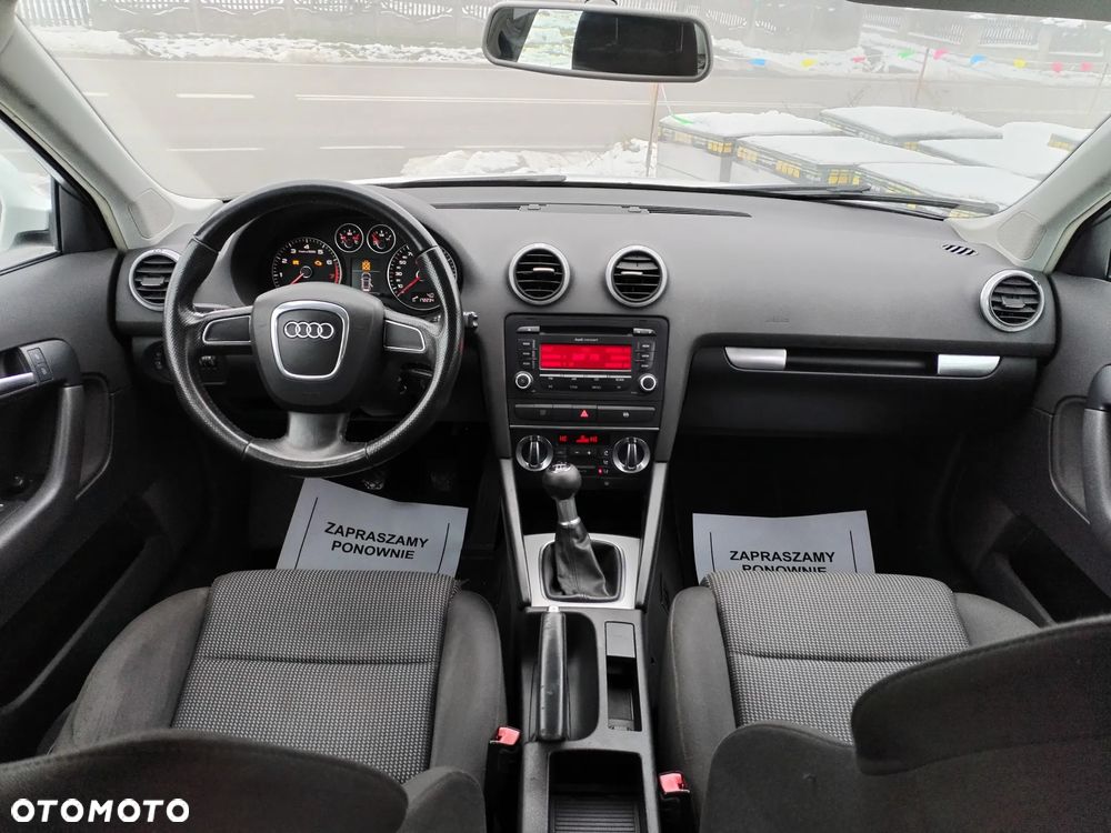 Audi A3 Sportback - 16