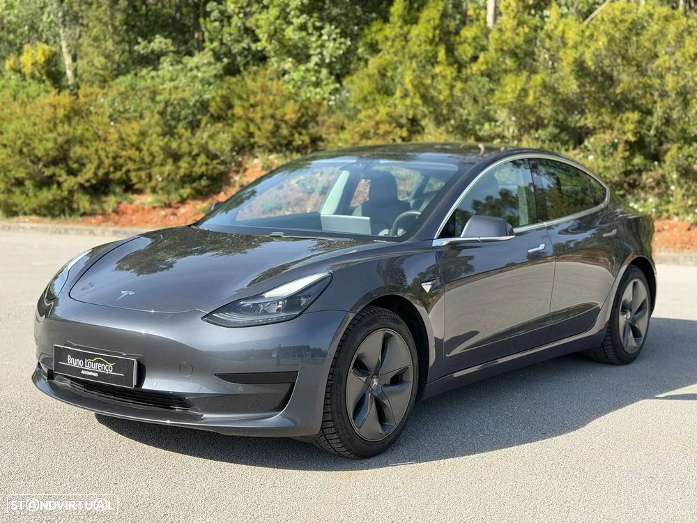 Tesla Model 3 Standard Range Plus RWD - 2