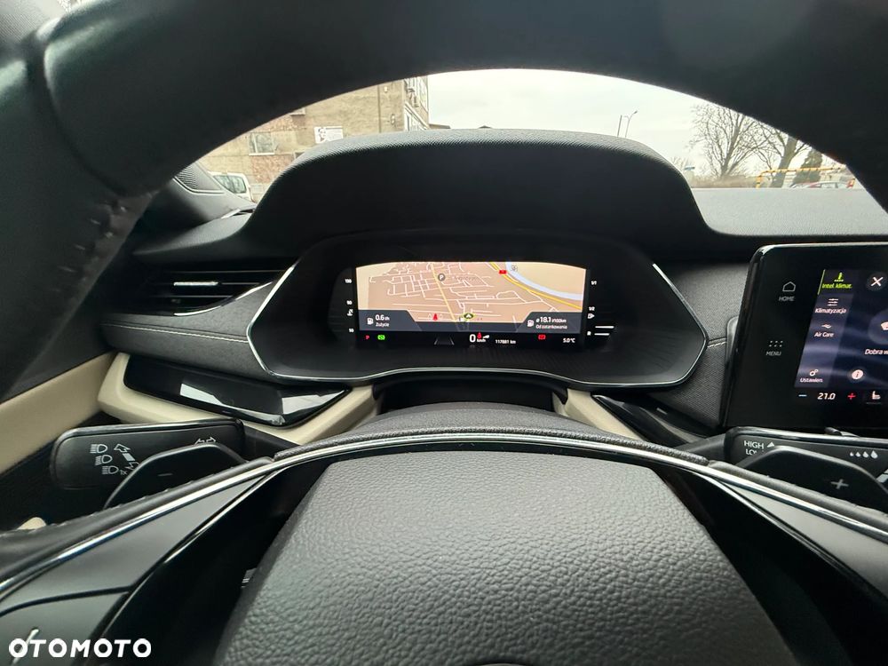Skoda Octavia 2.0 TDI Style DSG - 36