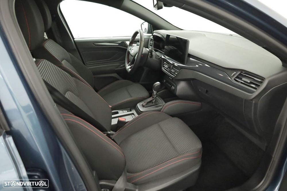 Ford Focus SW 1.0 EcoBoost MHEV ST-Line X Aut. - 21