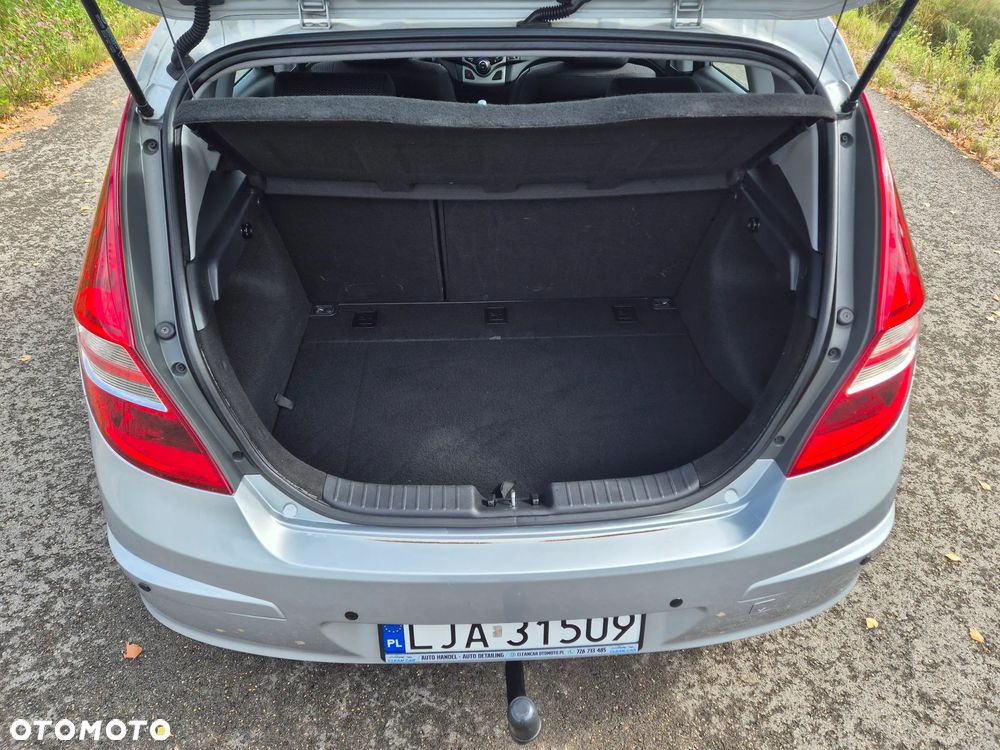 Hyundai i30 1.6 blue Comfort - 11
