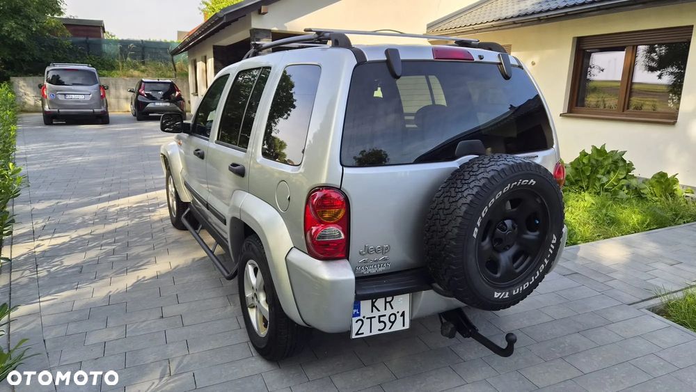 Jeep Liberty - 3