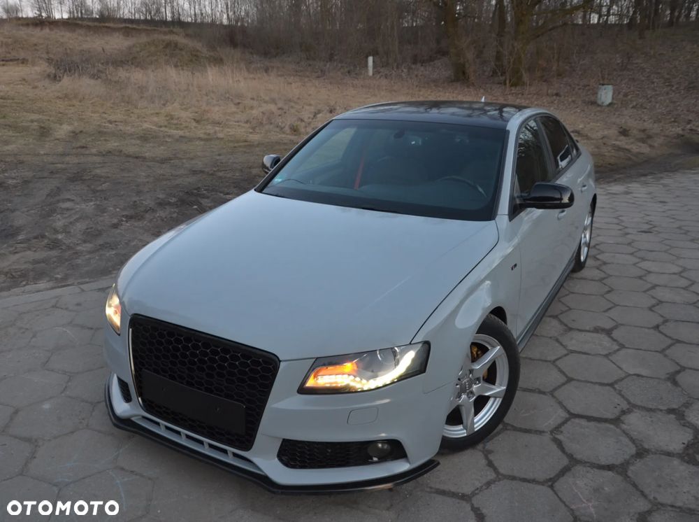 Audi A4 Limousine - 12