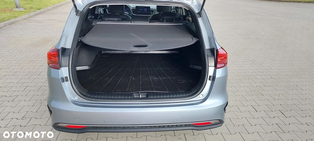Kia Ceed 1.5 T-GDI L - 12