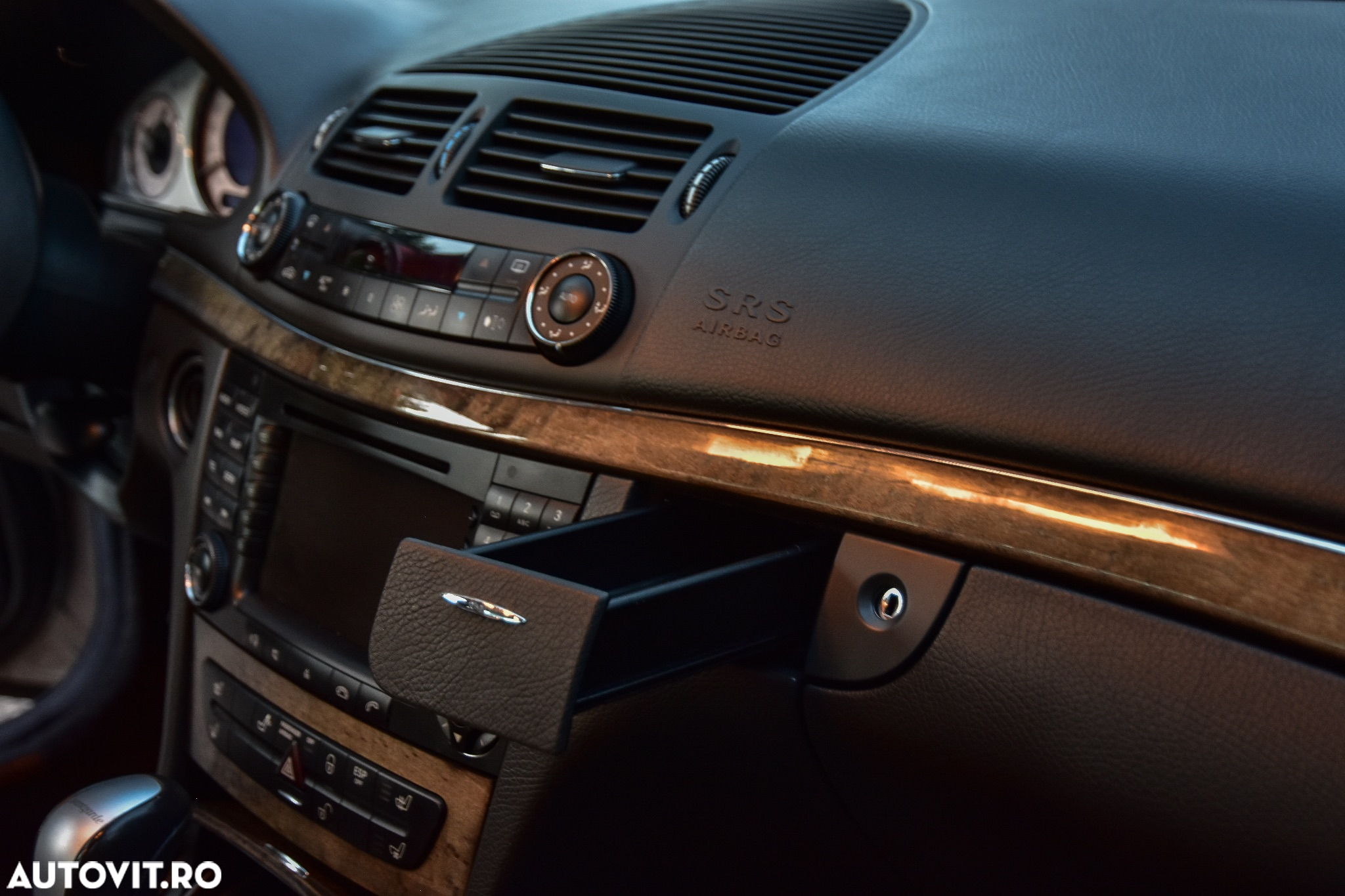 Mercedes-Benz E - 9