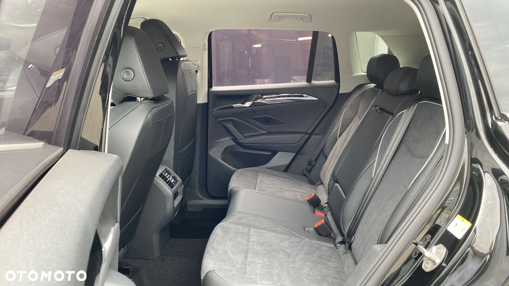 Volkswagen Tiguan 1.5 TSI EVO Elegance DSG - 22