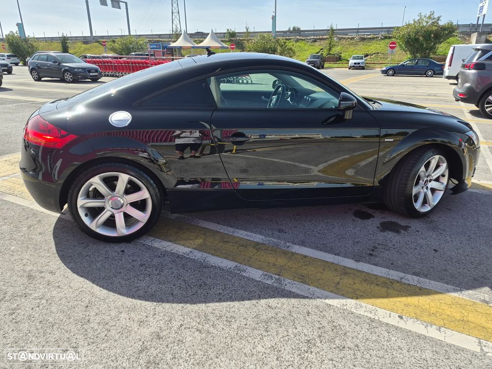Audi TT Coupé 2.0 TDI quattro - 8