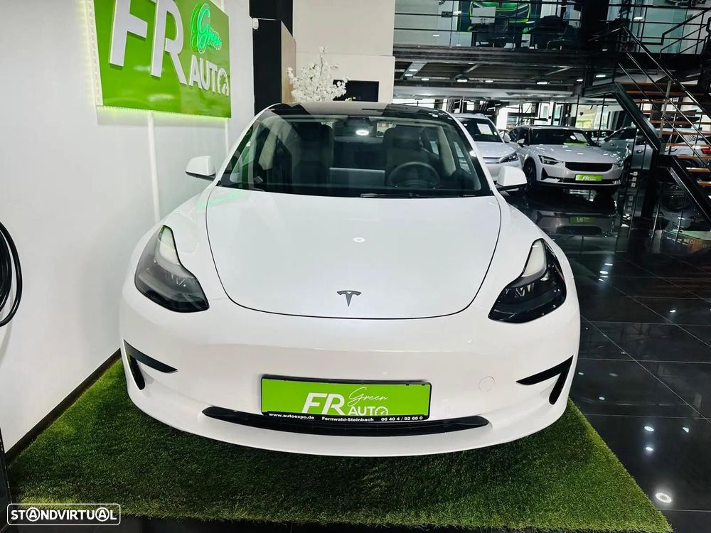 Tesla Model 3 Standard Range Plus RWD - 24