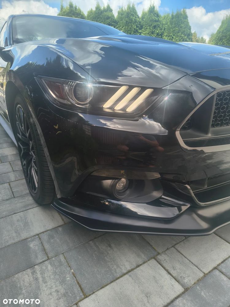Ford Mustang 5.0 V8 GT - 13