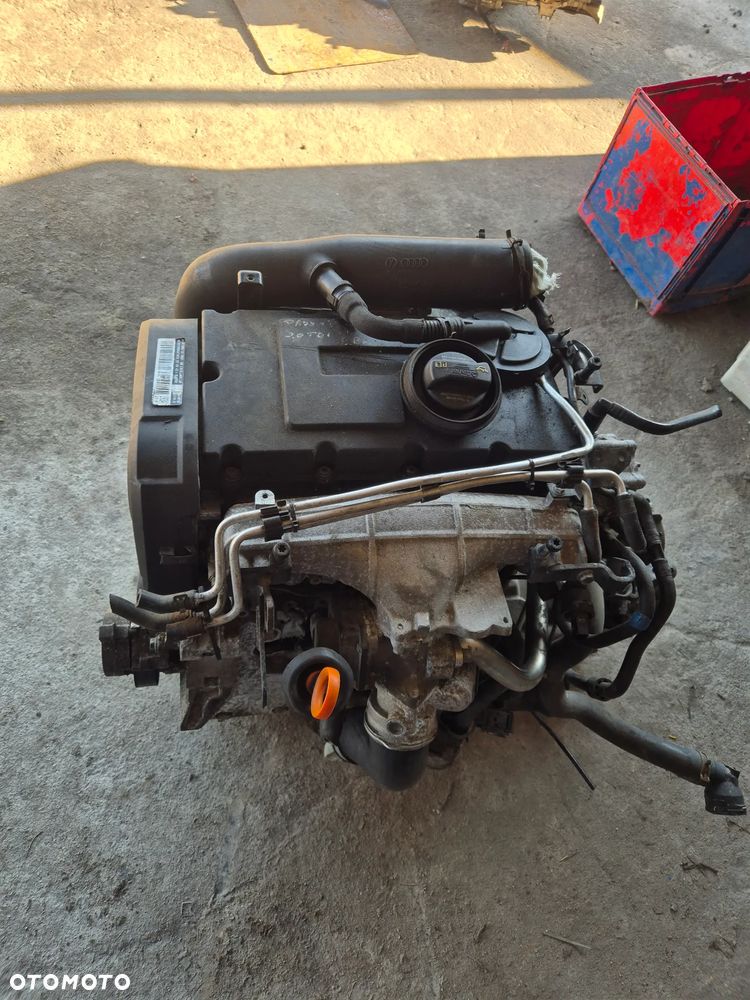 SILNIK VW PASSAT B6 2.0TDI BKP KOMPLETNY - 2