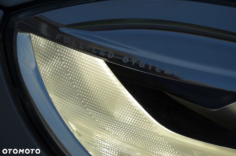 Volvo V40 D2 RDesign - 11