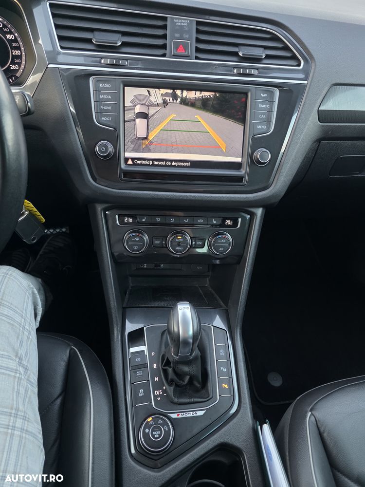 Volkswagen Tiguan 2.0 TDI SCR 4MOTION DSG Highline - 18