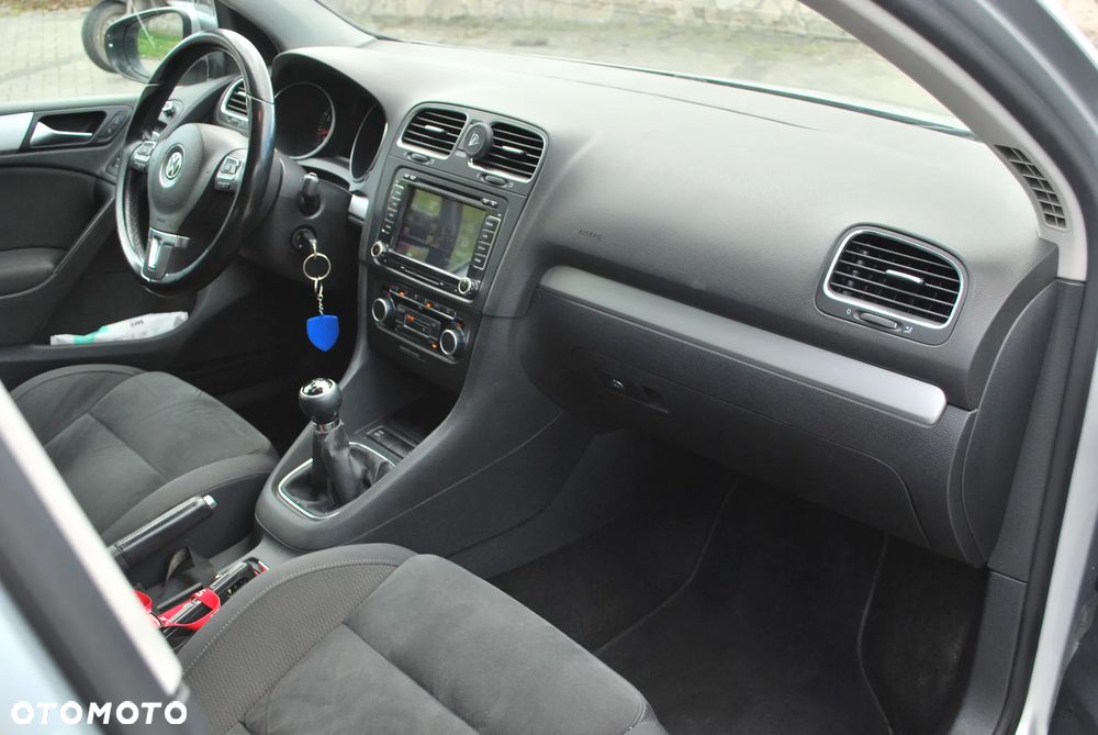Volkswagen Golf 1.4 TSI Highline - 16