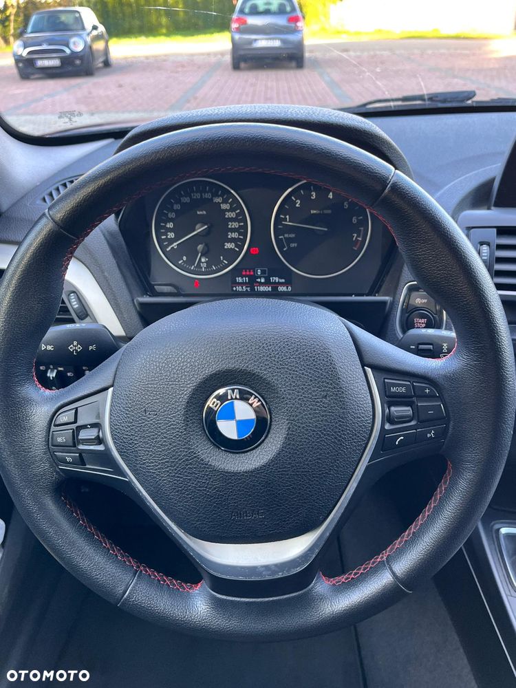 BMW Seria 1 114i - 8